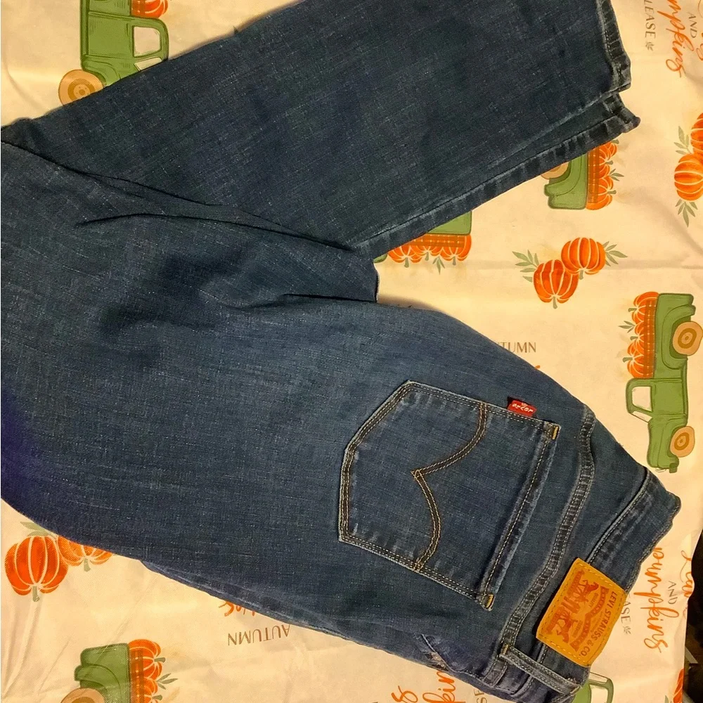SOLD mid rise 311 Shaping Skinny jeans Women’s Size 10 super stretch 31W 29L - Picture 1 of 5